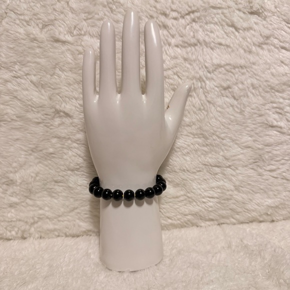 Black Agate Bracelet with Gold Piyao or Pixiu - Picture 4 of 5